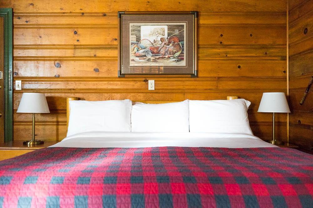 Shaver Lake Village Hotel Экстерьер фото
