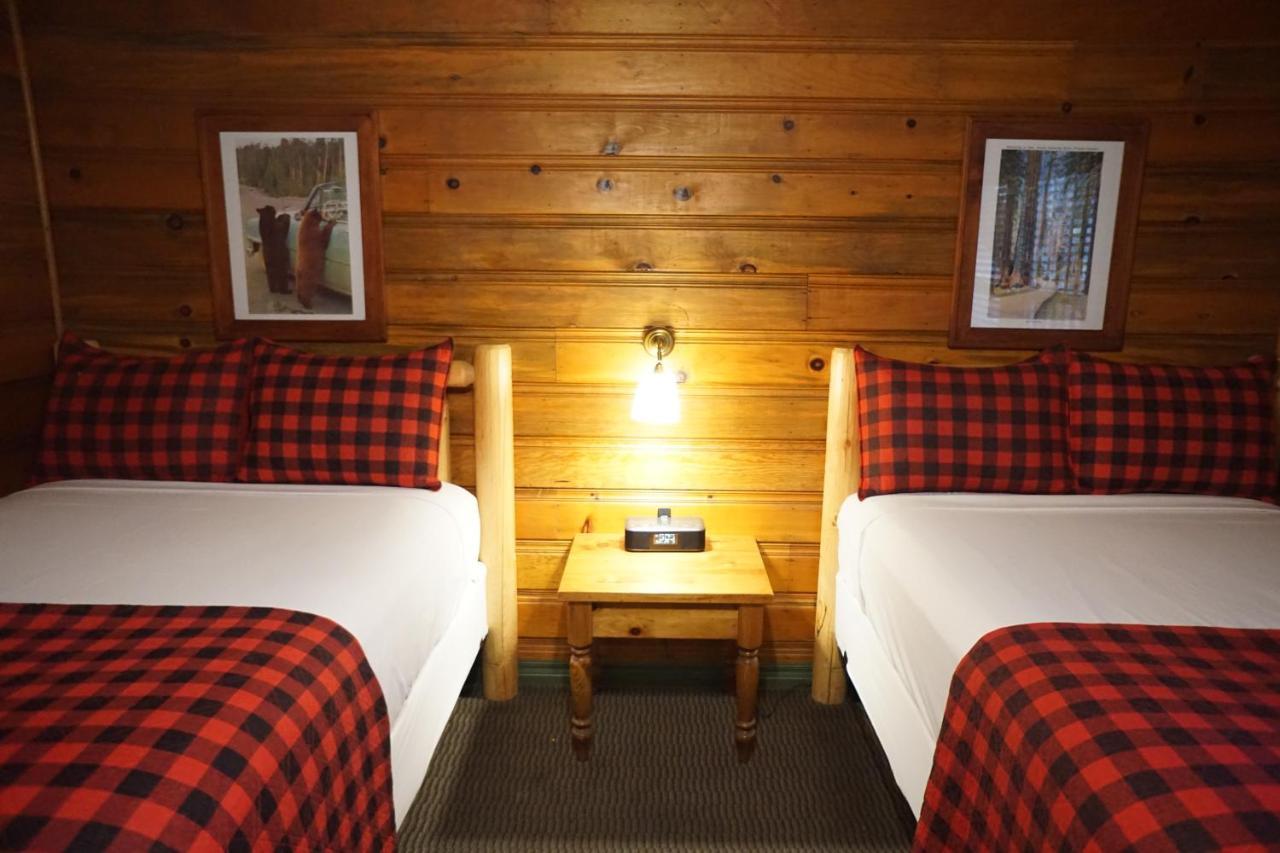 Shaver Lake Village Hotel Экстерьер фото